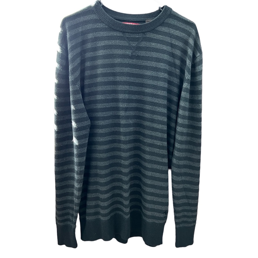 UnionBay - Long Sleeved Sweater - XL - Gray & Black Stripes